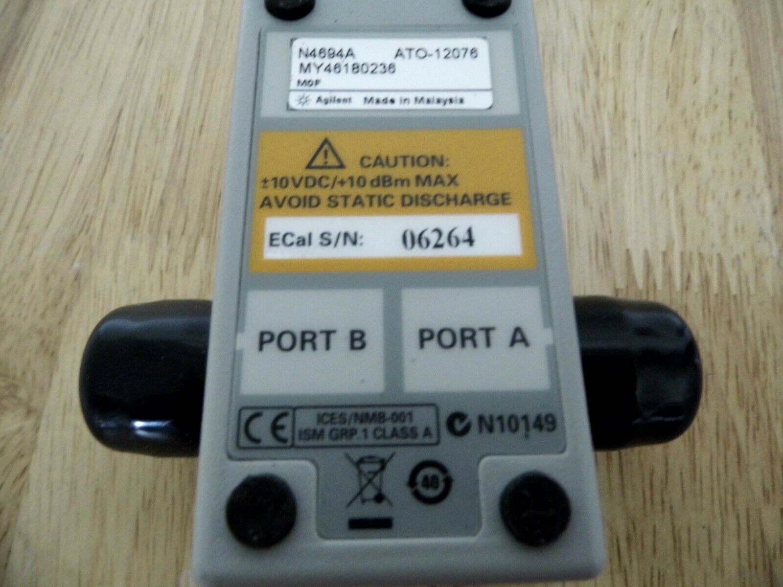 Agilent Keysight N4694A 2 Port 67GHz ECal Mod Opt. MOF, N4694-60001 Agilent Keysight N4694A 2 Port 67GHz ECal Mod Opt. MOF, N4694-60001